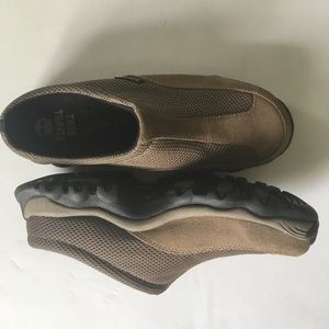 timberland trek travel shoes